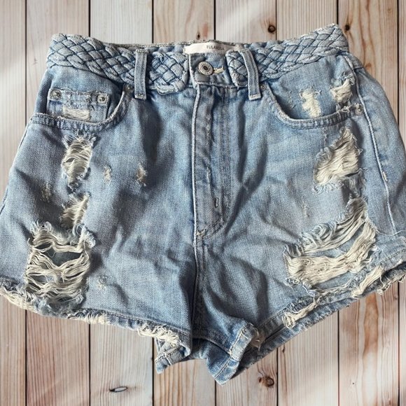 Tularosa Emma High-Rise Short in Santorini - Picture 5 of 14